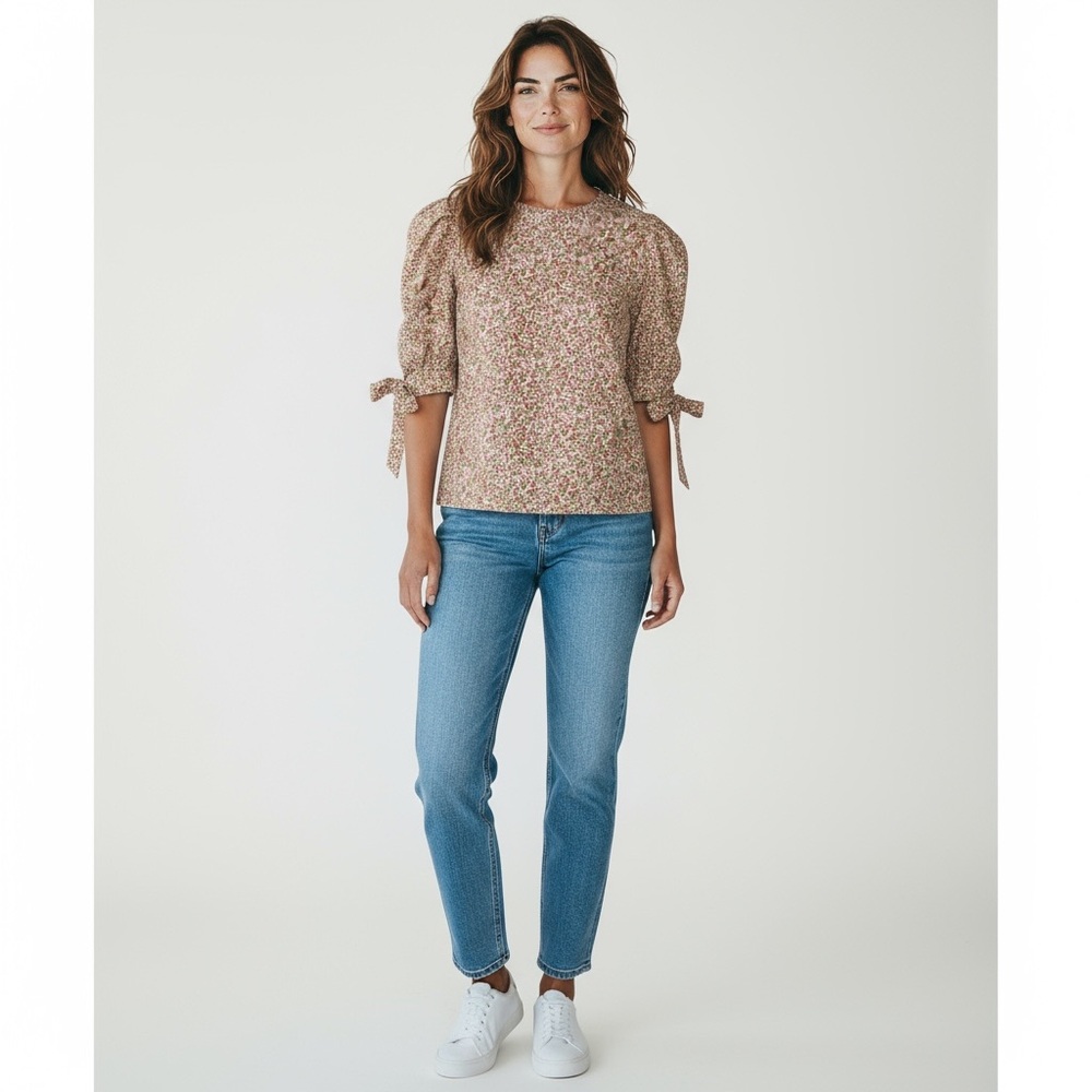 Chic Floral Puff Sleeve Blouse by Hyacinth House